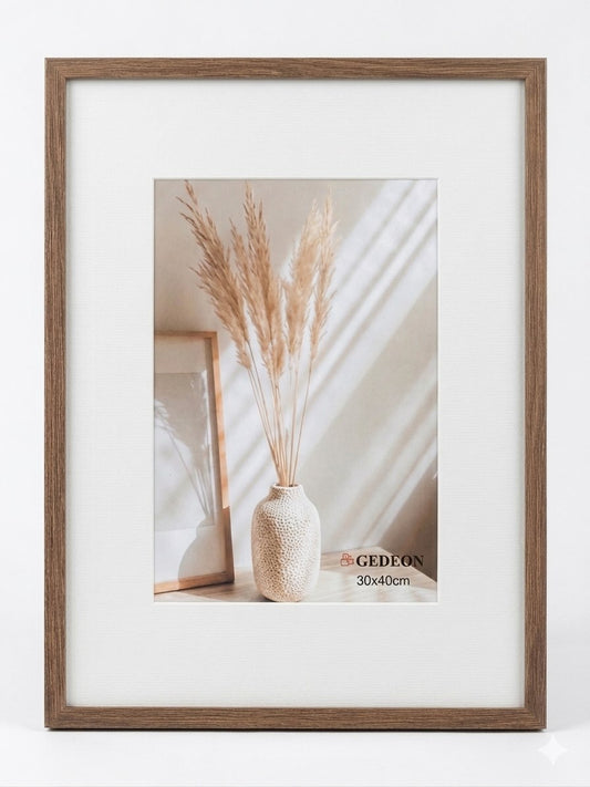 Ramka 30x40cm drewniana z pleksą M330P (20x12mm)